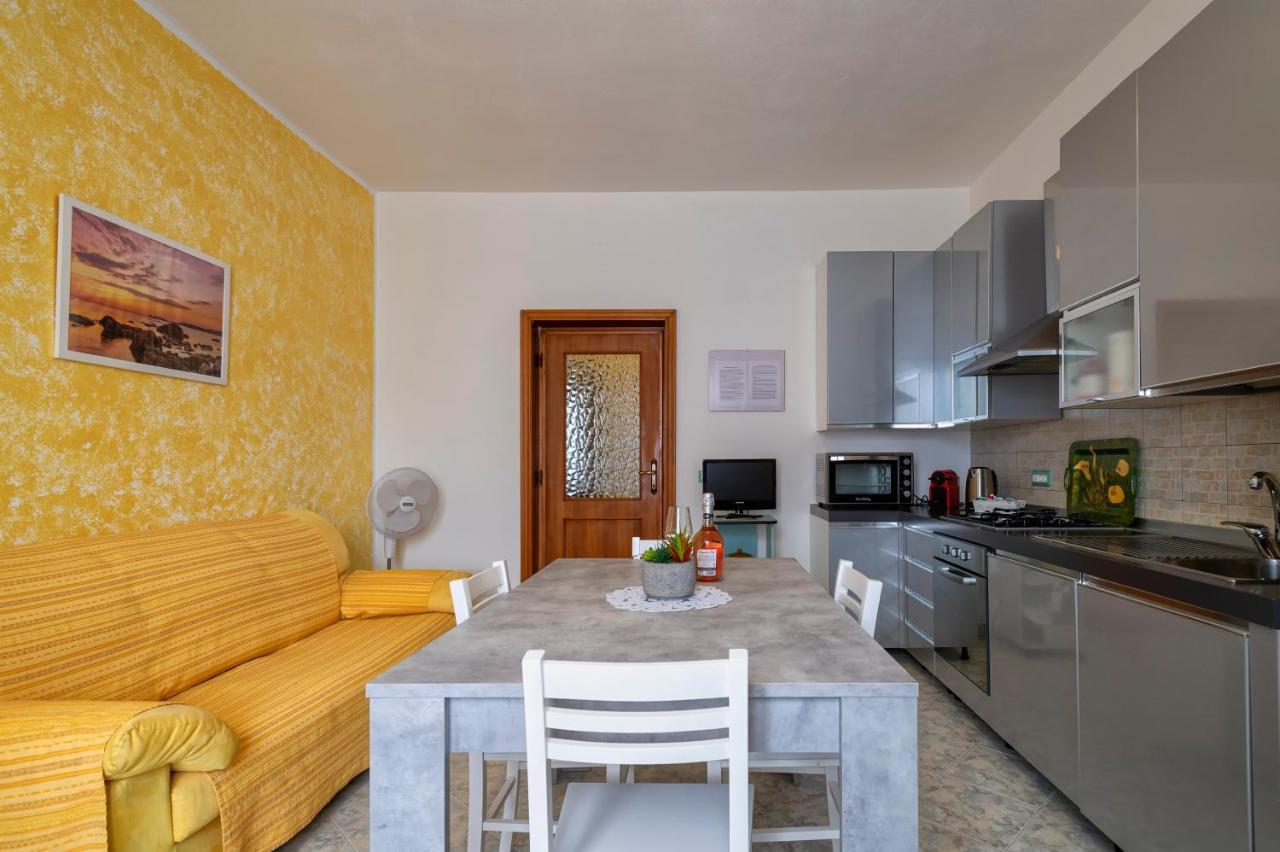 Il Nespolo , Vicino Alle Spiagge, Per Coppie E Famiglie Alghero Exterior photo