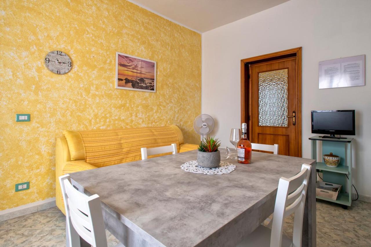 Il Nespolo , Vicino Alle Spiagge, Per Coppie E Famiglie Alghero Exterior photo
